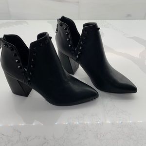 Steve Madden Gloria bootie